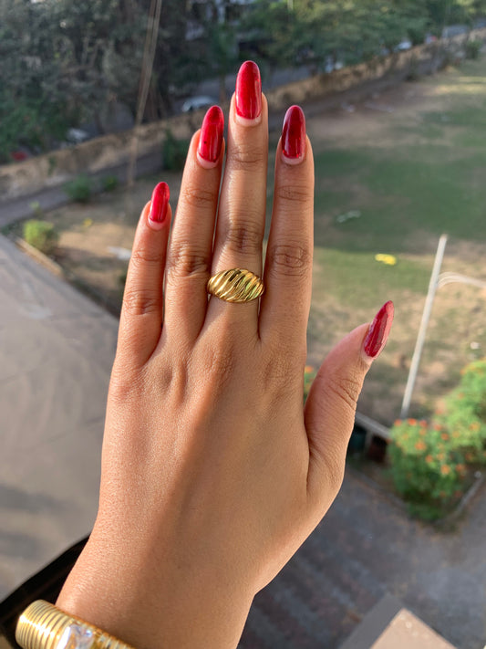 Croissant Ring - 18k Gold Plated
